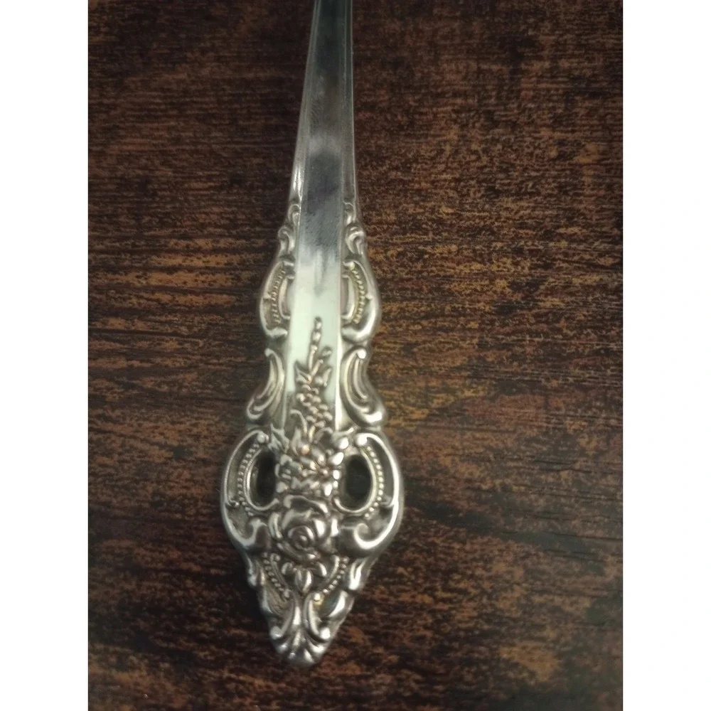 Set Of 4 Oneida Community Stainless RENOIR PEMBROOKE Place Oval Soup Spoons 1.5